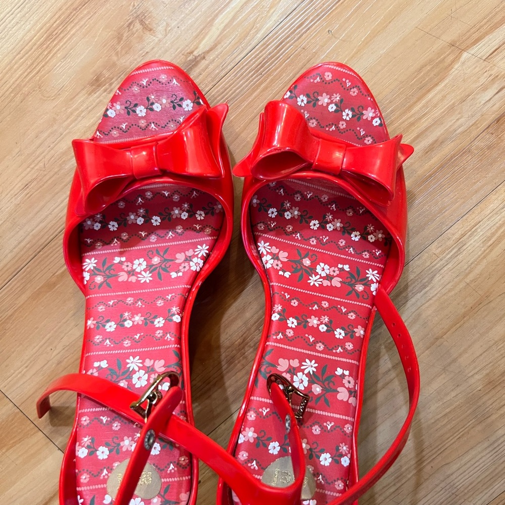Melissa Red Floral Bow Ankle-Strap Sandals - Picture 5 of 16